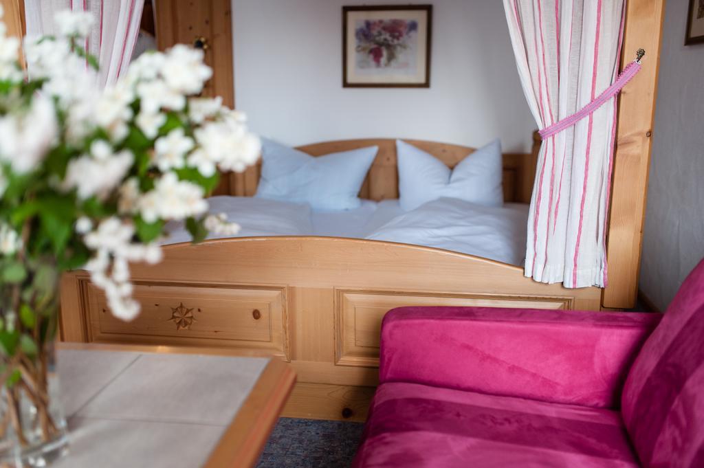 Parkhotel Living Bad Bayersoien Bagian luar foto